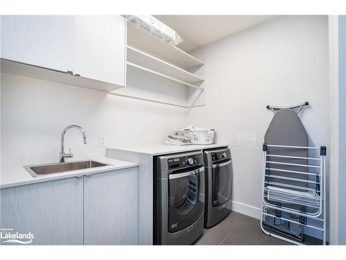 143 Wyandot Court, The Blue Mountains, ON - Indoor Photo Showing Laundry Room