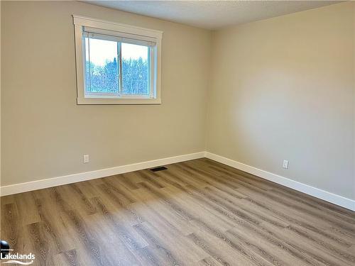 14 Korlea Crescent, Orillia, ON - Indoor Photo Showing Other Room