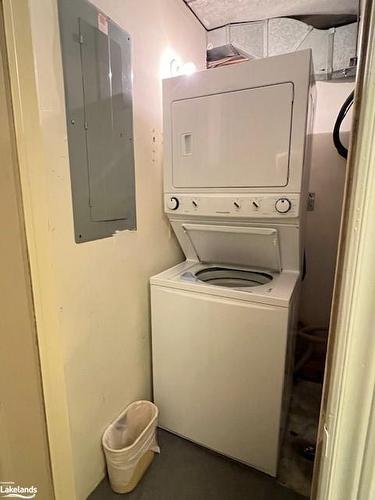 106-169 Jozo Weider Boulevard, The Blue Mountains, ON - Indoor Photo Showing Laundry Room