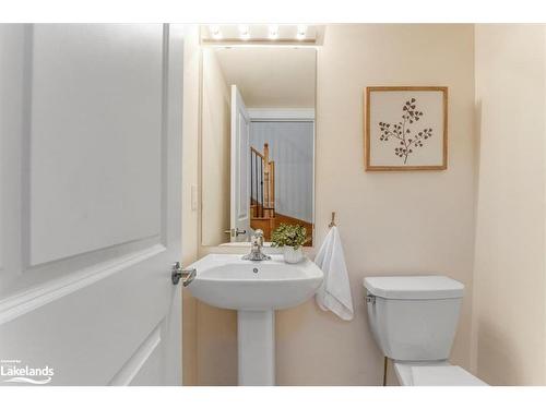 141 Allegra Drive, Wasaga Beach, ON - Indoor Photo Showing Bathroom