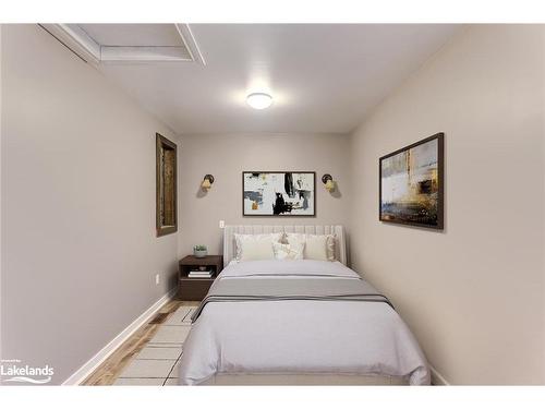 4 Burd Street, Parry Sound, ON - Indoor Photo Showing Bedroom