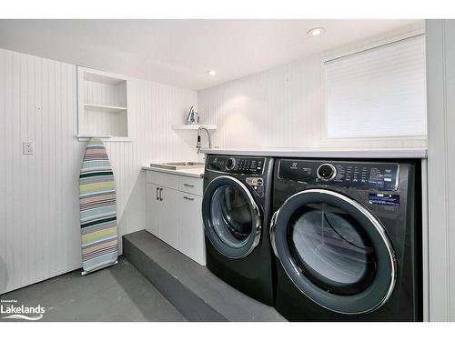 145 Bruce Street S, Thornbury, ON - Indoor Photo Showing Laundry Room