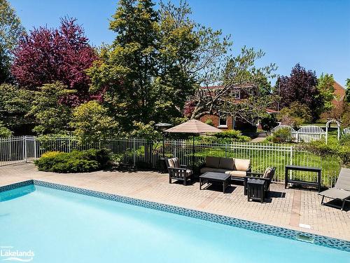 145 Bruce Street S, Thornbury, ON - Outdoor With In Ground Pool With Backyard