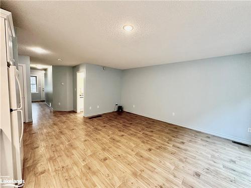 275 Hiram Street, Bracebridge, ON - Indoor Photo Showing Other Room