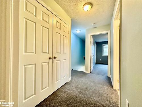 275 Hiram Street, Bracebridge, ON - Indoor Photo Showing Other Room