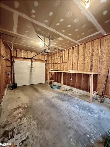 275 Hiram Street, Bracebridge, ON - Indoor Photo Showing Garage