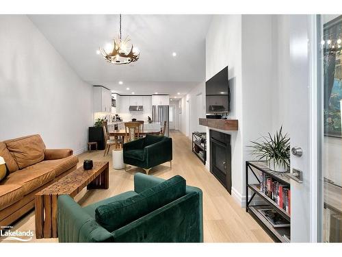 121 Dove Drive, Thornbury, ON - Indoor Photo Showing Living Room With Fireplace