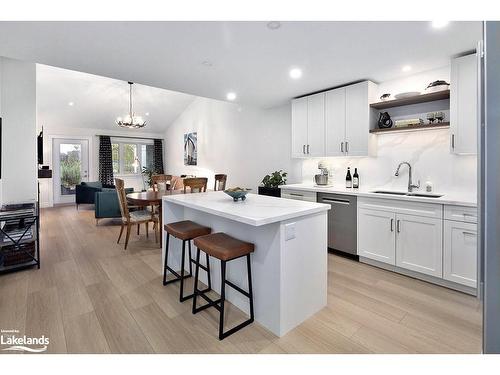 121 Dove Drive, Thornbury, ON - Indoor Photo Showing Kitchen