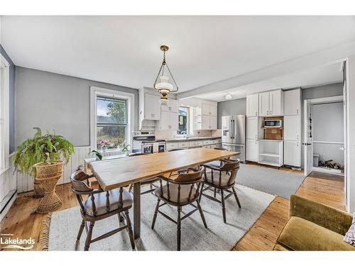 556341 6Th Line, The Blue Mountains, ON - Indoor Photo Showing Dining Room