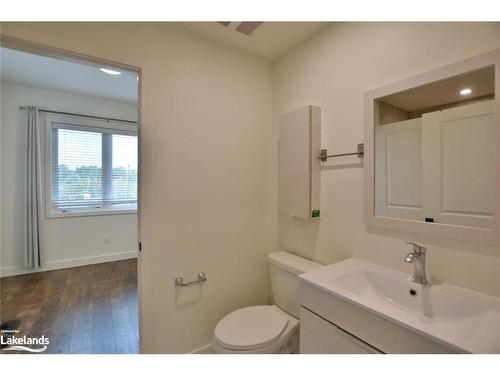 207-11 Beckwith Lane, The Blue Mountains, ON - Indoor Photo Showing Bathroom