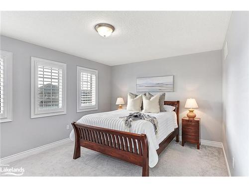 31 Gilpin Crescent, Collingwood, ON - Indoor Photo Showing Bedroom