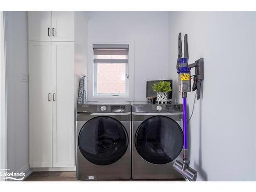 100 Mclean Avenue, Collingwood, ON - Indoor Photo Showing Laundry Room