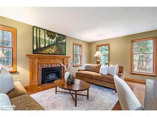 6123  27/28 Nottawasaga Sideroad, Stayner, ON - Indoor Photo Showing Living Room With Fireplace