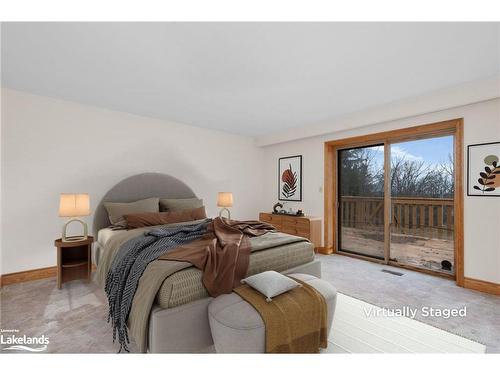 7598 6/7 Sideroad Nottawasaga, Creemore, ON - Indoor Photo Showing Bedroom