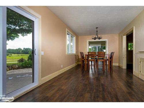 468147 12Th Concession B, Grey Highlands, ON - Indoor Photo Showing Dining Room