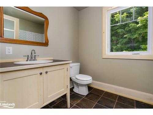 468147 12Th Concession B, Grey Highlands, ON - Indoor Photo Showing Bathroom