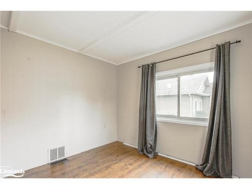 808 Quebec Street, Midland, ON - Indoor Photo Showing Other Room