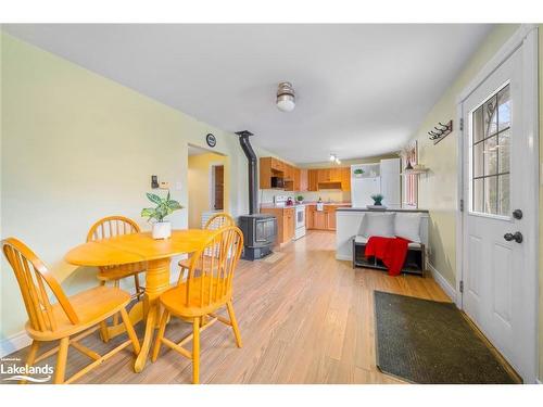 17 Louisa Street, Parry Sound, ON - Indoor Photo Showing Dining Room