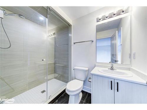 164 Rosanne Circle, Wasaga Beach, ON - Indoor Photo Showing Bathroom