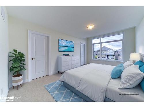 164 Rosanne Circle, Wasaga Beach, ON - Indoor Photo Showing Bedroom