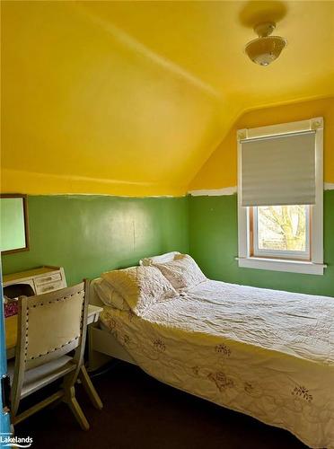 556341 6Th Line, The Blue Mountains, ON - Indoor Photo Showing Bedroom