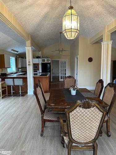 252 Swiss Meadows Boulevard, Ravenna, ON - Indoor Photo Showing Dining Room