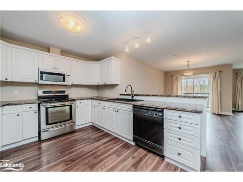 Gl5-10B Kimberley Avenue, Bracebridge, ON - Indoor Photo Showing Kitchen