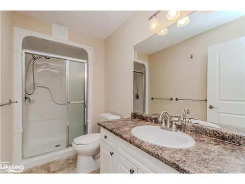 Gl5-10B Kimberley Avenue, Bracebridge, ON - Indoor Photo Showing Bathroom