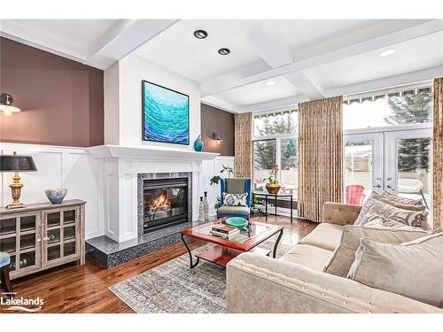 160 Grand Cypress Lane, The Blue Mountains, ON - Indoor Photo Showing Living Room With Fireplace