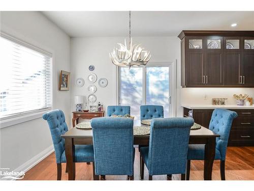 515 Lorne Street, Gravenhurst, ON - Indoor Photo Showing Dining Room