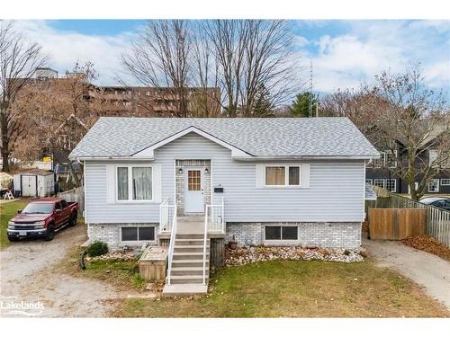 538 Nelson Street, Midland, ON - Outdoor With Facade