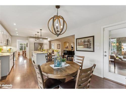 33 South Harbour Drive, Bobcaygeon, ON - Indoor Photo Showing Dining Room