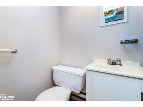 1013 Glen Bogie Crescent, Midland, ON - Indoor Photo Showing Bathroom