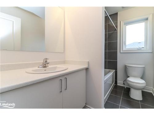 11 Amber Drive, Wasaga Beach, ON - Indoor Photo Showing Bathroom