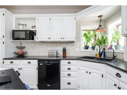 104 Goderich Street E, Seaforth, ON - Indoor Photo Showing Kitchen With Double Sink