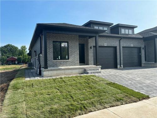 167 Elgin Avenue E, Goderich, ON - Outdoor