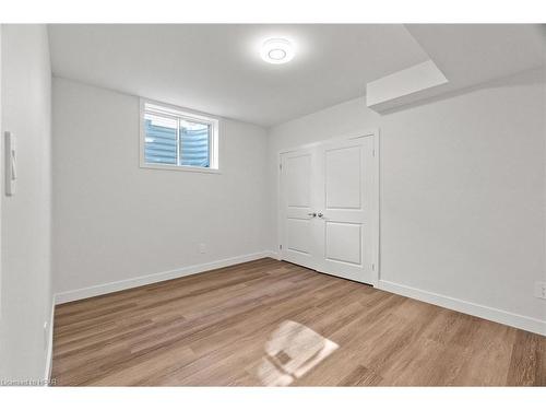 167 Elgin Avenue E, Goderich, ON - Indoor Photo Showing Other Room