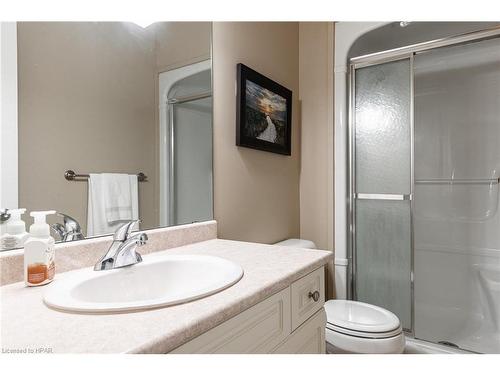 503-160 Romeo Street, Stratford, ON - Indoor Photo Showing Bathroom
