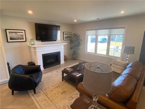 187 Lake Breeze Drive, Ashfield-Colborne-Wawanosh, ON - Indoor Photo Showing Living Room With Fireplace