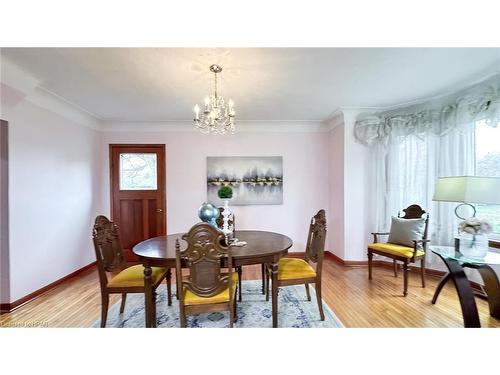 140 Stonehouse Street, Goderich, ON - Indoor Photo Showing Dining Room