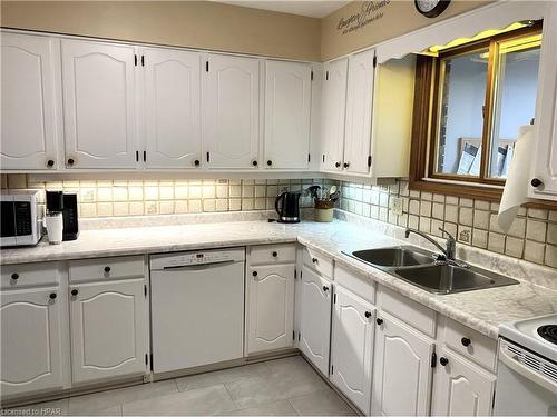 17 Suncoast Drive W, Goderich, ON - Indoor Photo Showing Kitchen With Double Sink