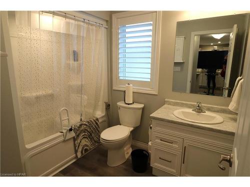 88 Huron Heights Drive, Ashfield-Colborne-Wawanosh, ON - Indoor Photo Showing Bathroom