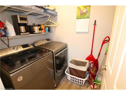 88 Huron Heights Drive, Ashfield-Colborne-Wawanosh, ON - Indoor Photo Showing Laundry Room