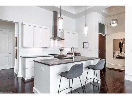 2B-189 Elizabeth Street, St. Marys, ON - Indoor Photo Showing Kitchen With Upgraded Kitchen