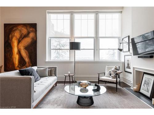 2B-189 Elizabeth Street, St. Marys, ON - Indoor Photo Showing Living Room With Fireplace