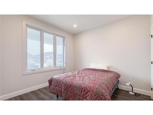 459 Warren Street, Goderich, ON - Indoor Photo Showing Bedroom
