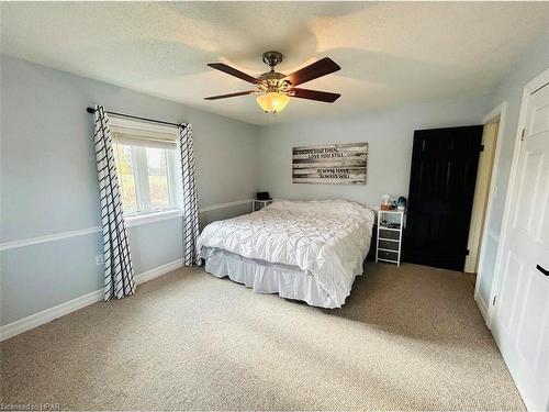 26 Jordan Drive, Belgrave, ON - Indoor Photo Showing Bedroom