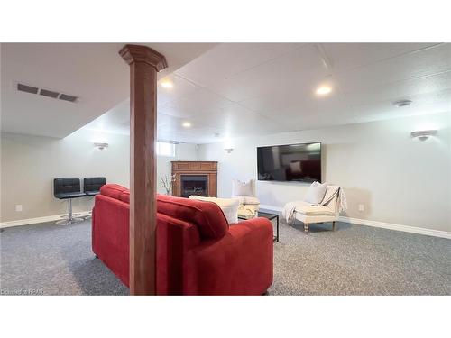 160 Bayfield Road, Goderich, ON - Indoor With Fireplace