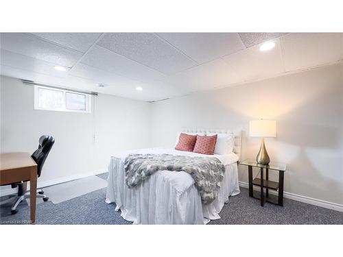 160 Bayfield Road, Goderich, ON - Indoor Photo Showing Bedroom