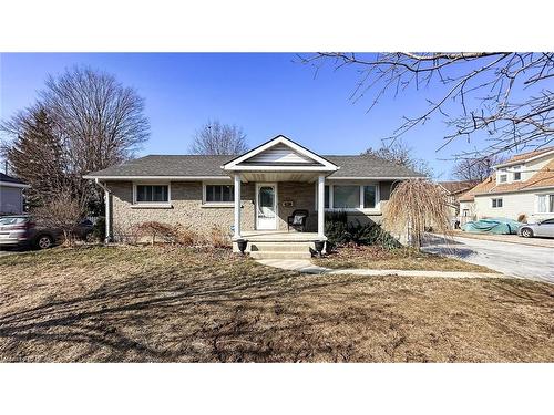 160 Bayfield Road, Goderich, ON - Outdoor